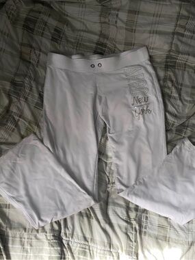 Aeropostale White Pants with Branded Label